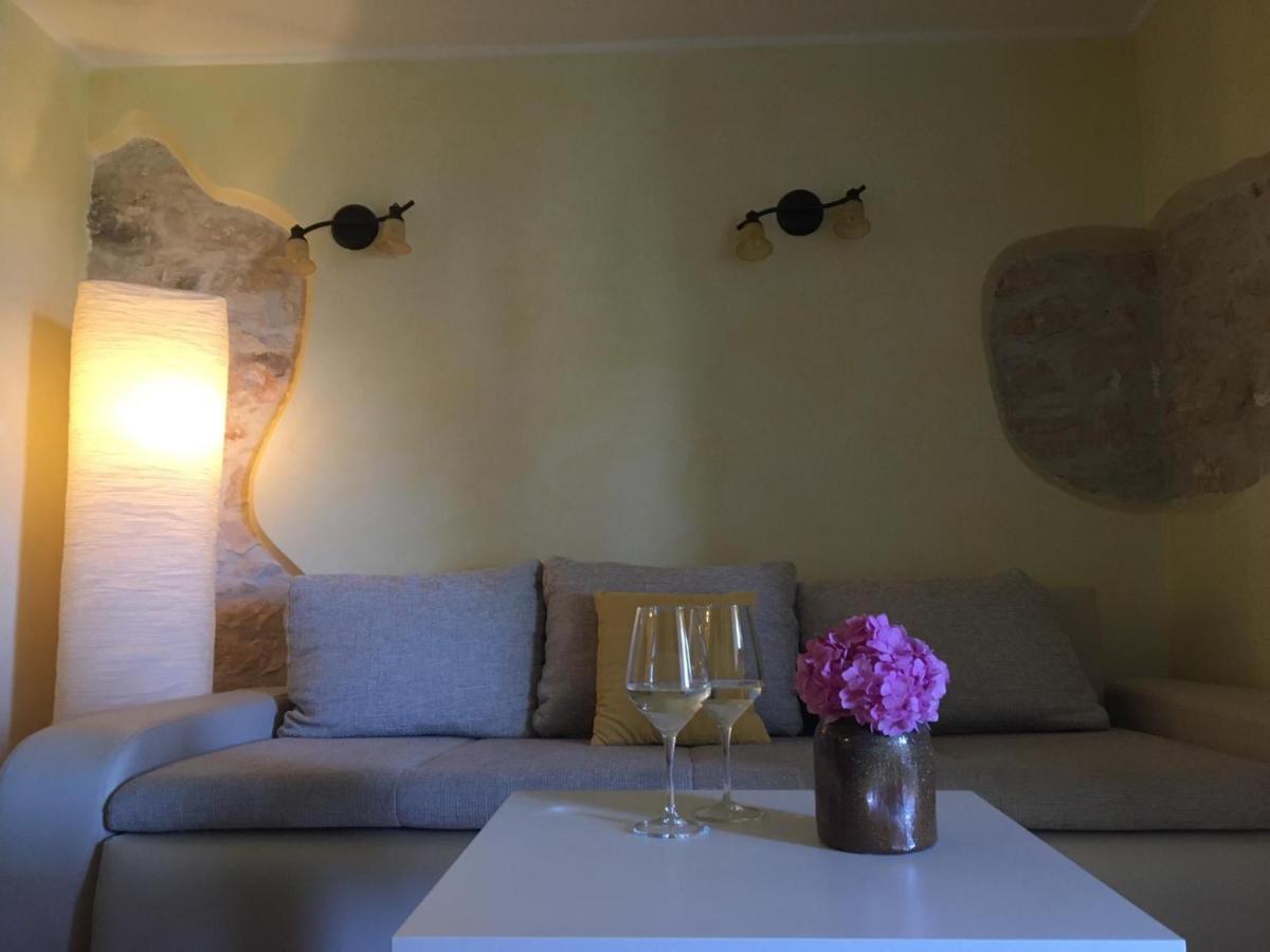 Appartment Hacienda Monica Умаг Екстер'єр фото